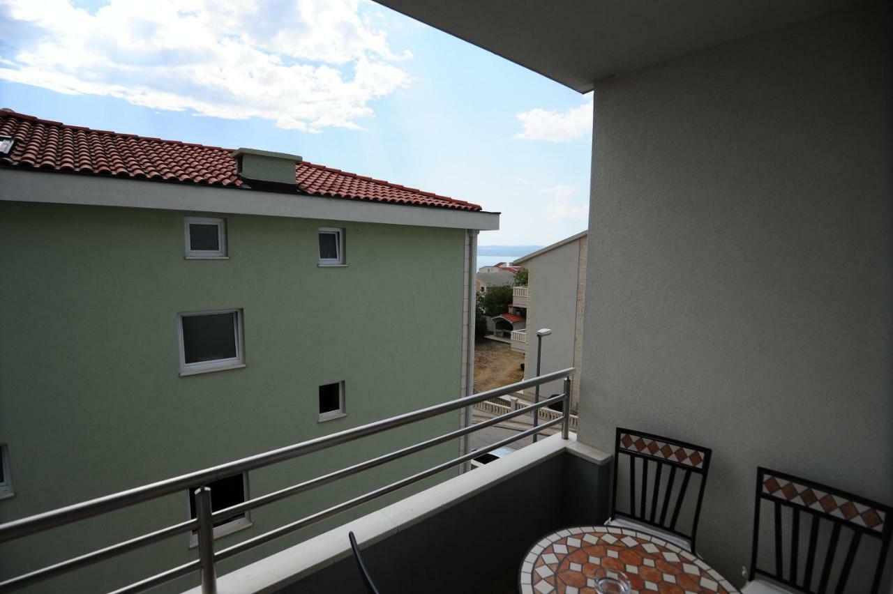 Apartments Knezevic Makarska Eksteriør billede
